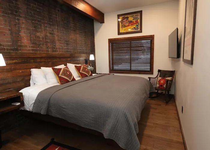 The Frenchman Suites